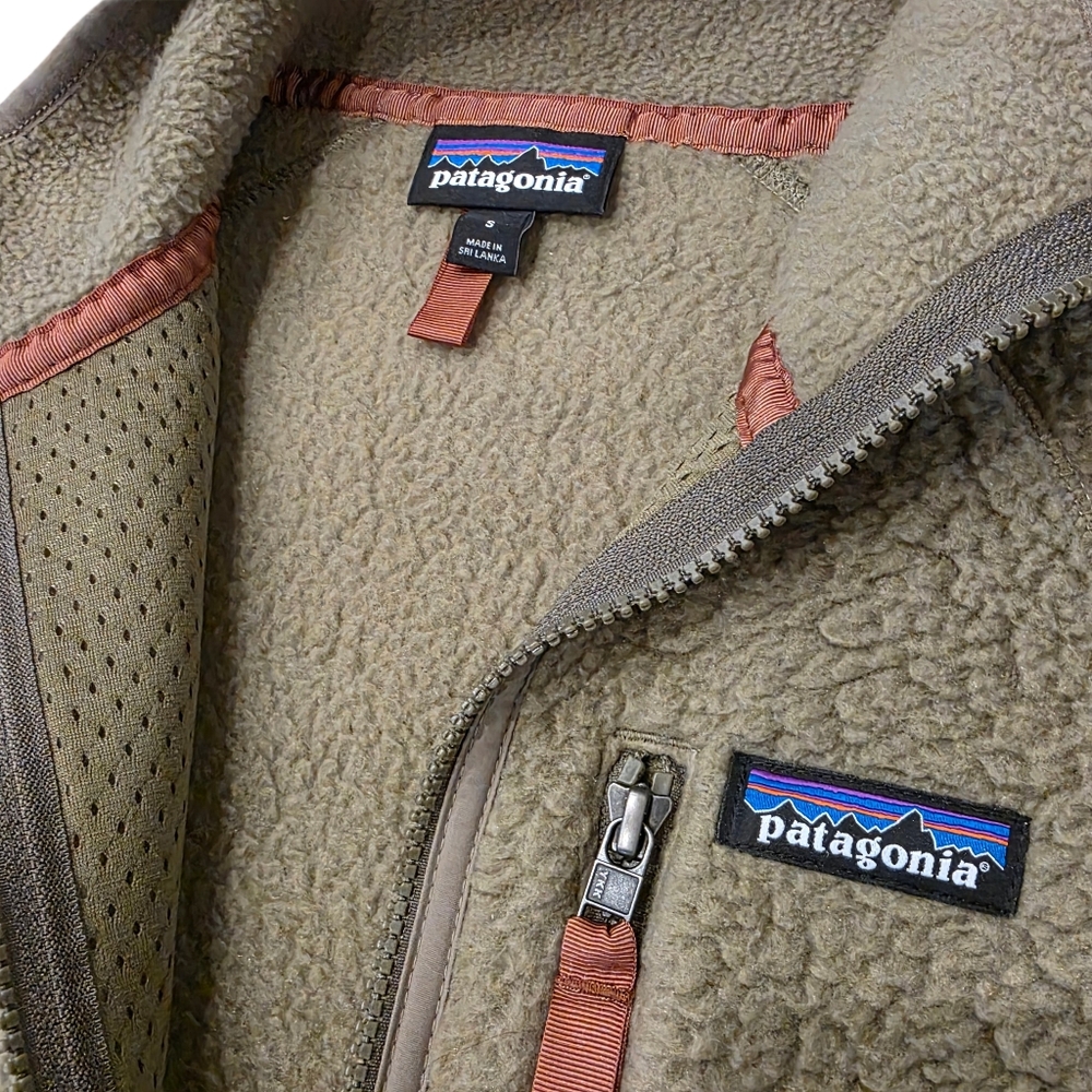 Patagonia Men's Retro Pile Fleece Jacket - Picture 2 of 3